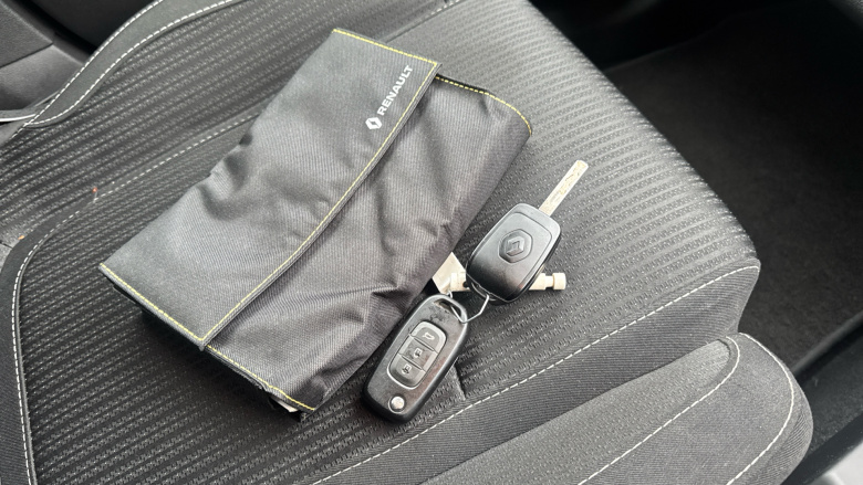 Renault Megane 1.2 TCE Expression+ 5dr Petrol Hatchback